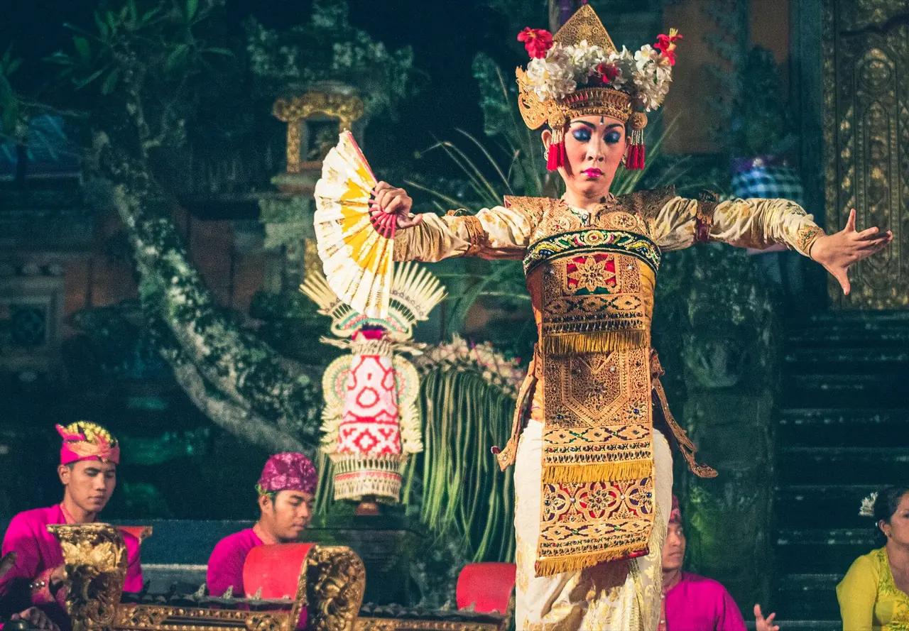 Dance and gamelan